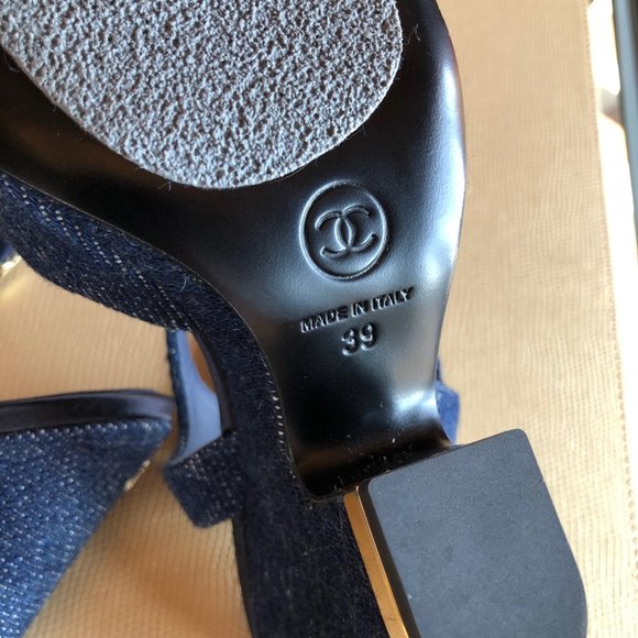 Chanel Chanel Denim Navy Blue Wedge Sandals NIB - Picture 6 of 10